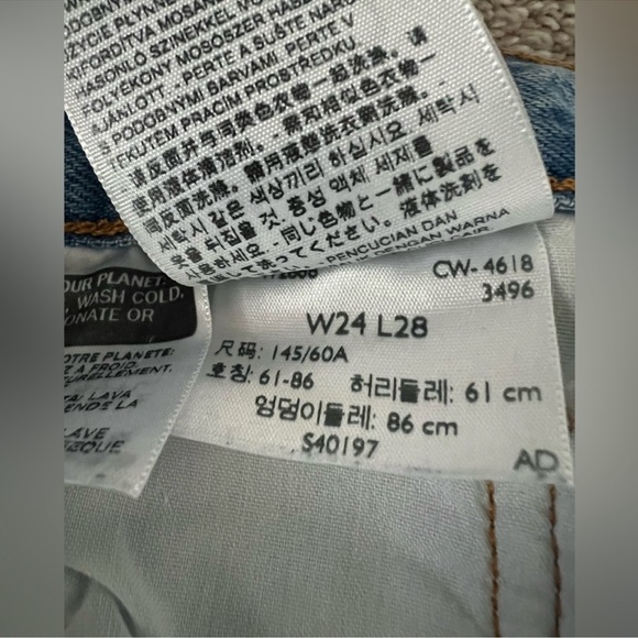 Levi’s Women’s Premium 501 Skinny Filiforme Jeans – Size 24 - Picture 12 of 14